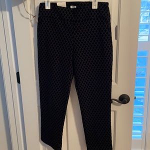 Crown & Ivy velvet patterned pants